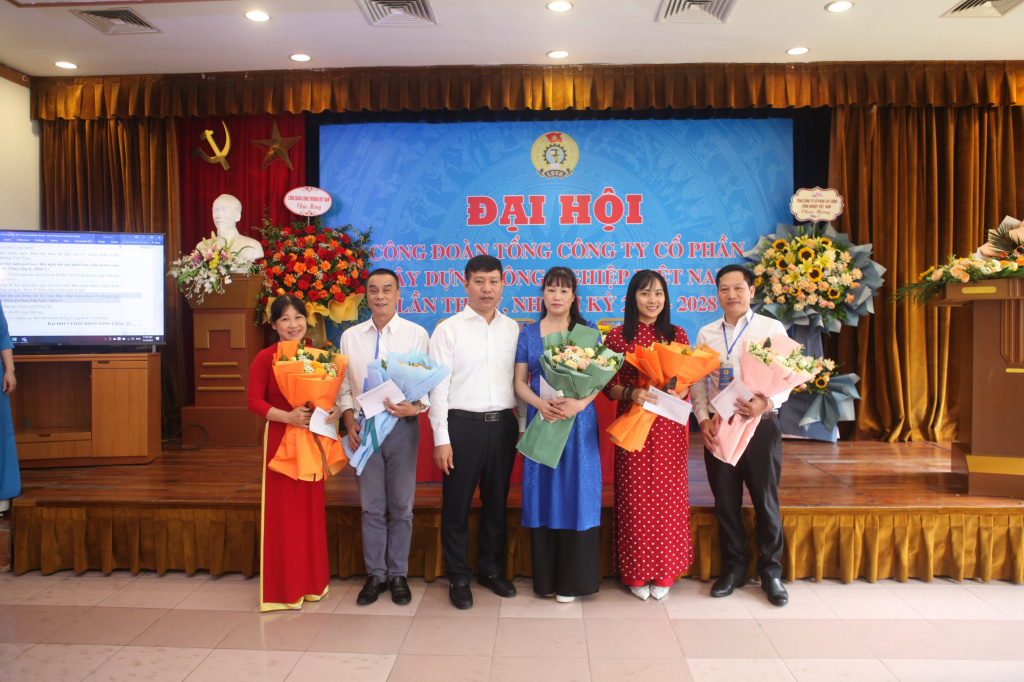 z4515717594099_61247d717b81b14c04b4a7c4aa76cec1.jpg z4515717594099_61247d717b81b14c04b4a7c4aa76cec1.jpg