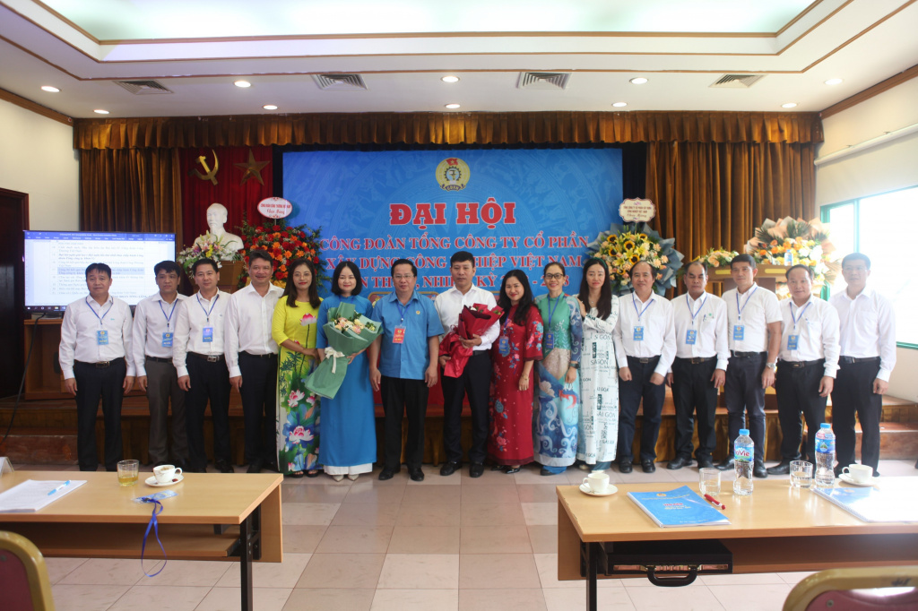 z4515695943864_0fa6867cf0b05154b084d02a29d3642e.jpg z4515695943864_0fa6867cf0b05154b084d02a29d3642e.jpg